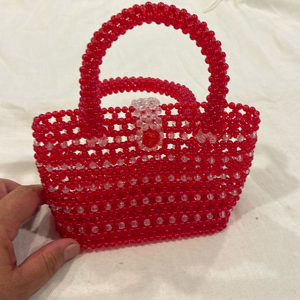Red beaded handbag 7Wx5hx2.5